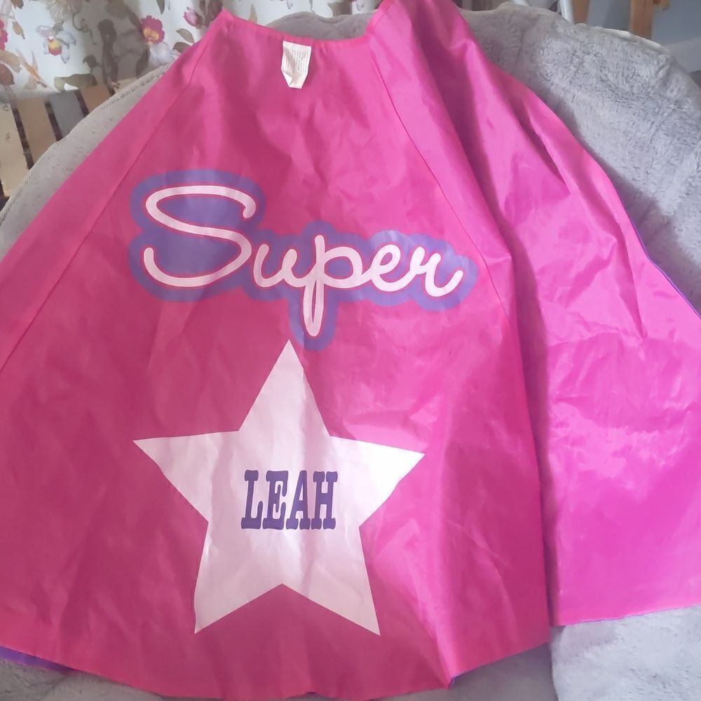 Kid's Superman style cape "Super Leah"